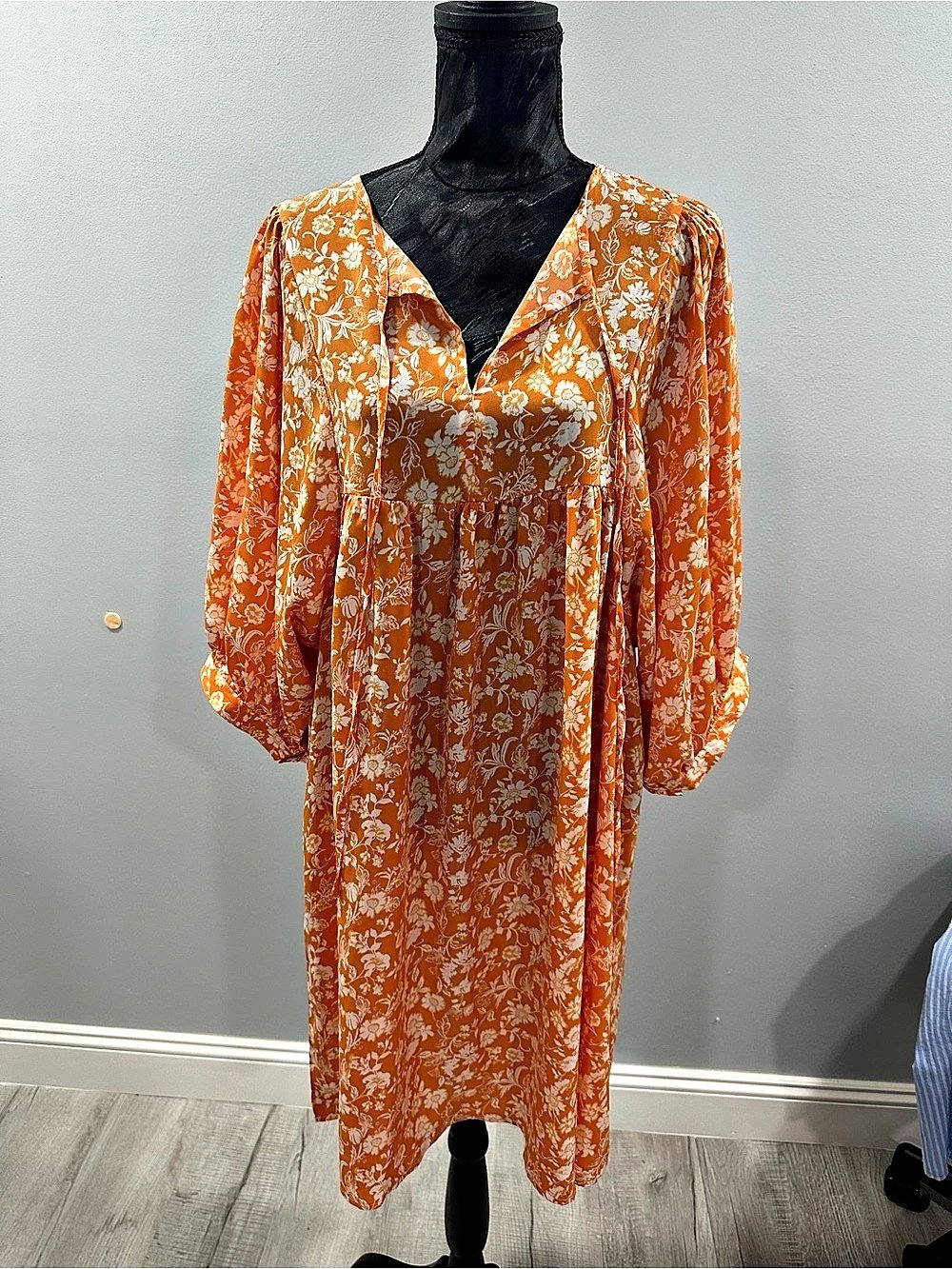 Dokotoo Floral Midi Dress in Orange & White Like New